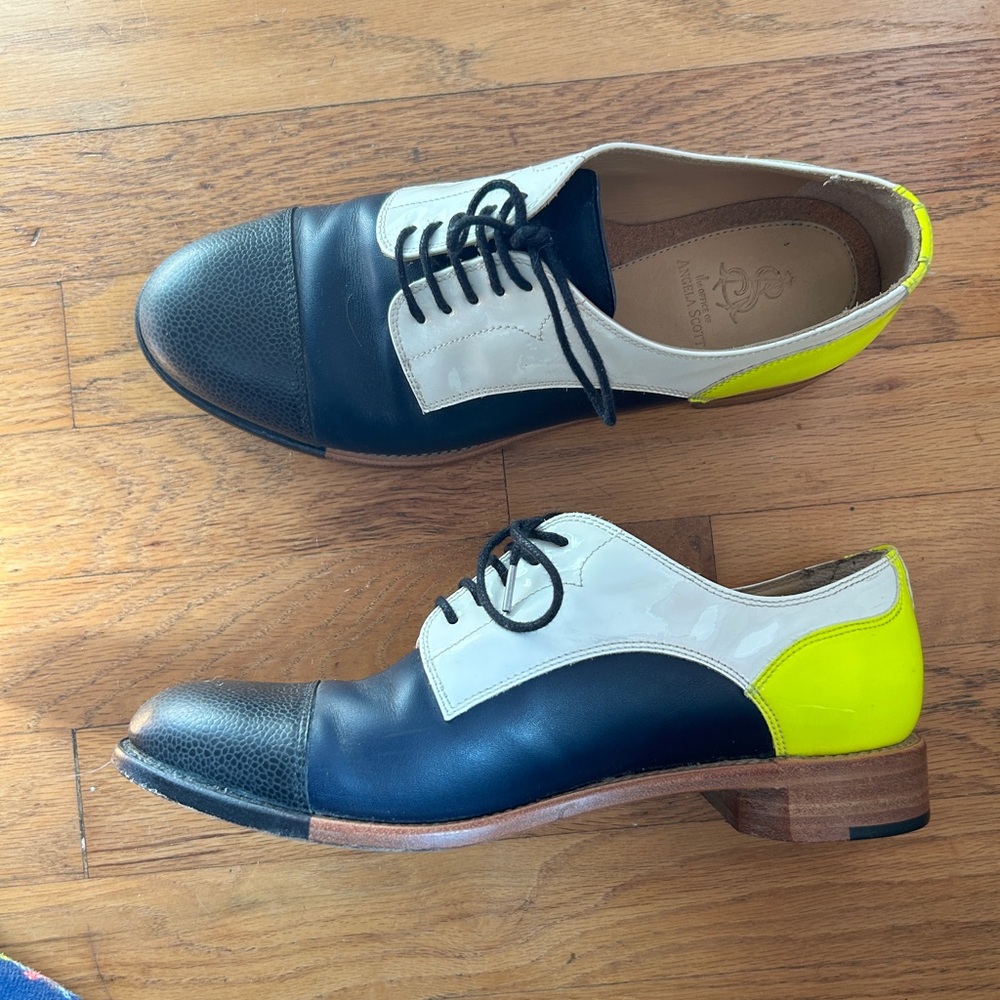 Office of Angela Scott Oxford Shoes